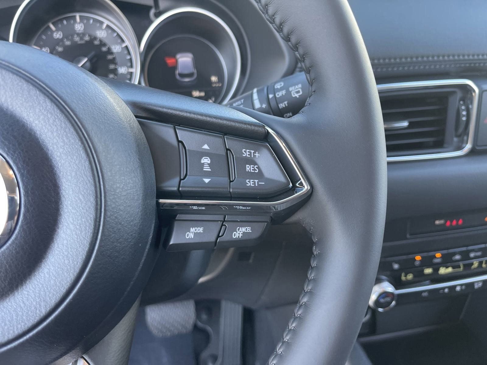 New 2025 MAZDA CX-5 AWD 2.5 S w/ Preferred Package image 29