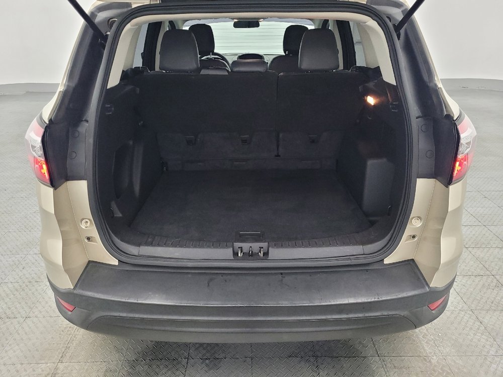 Used 2018 Ford Escape S image 29