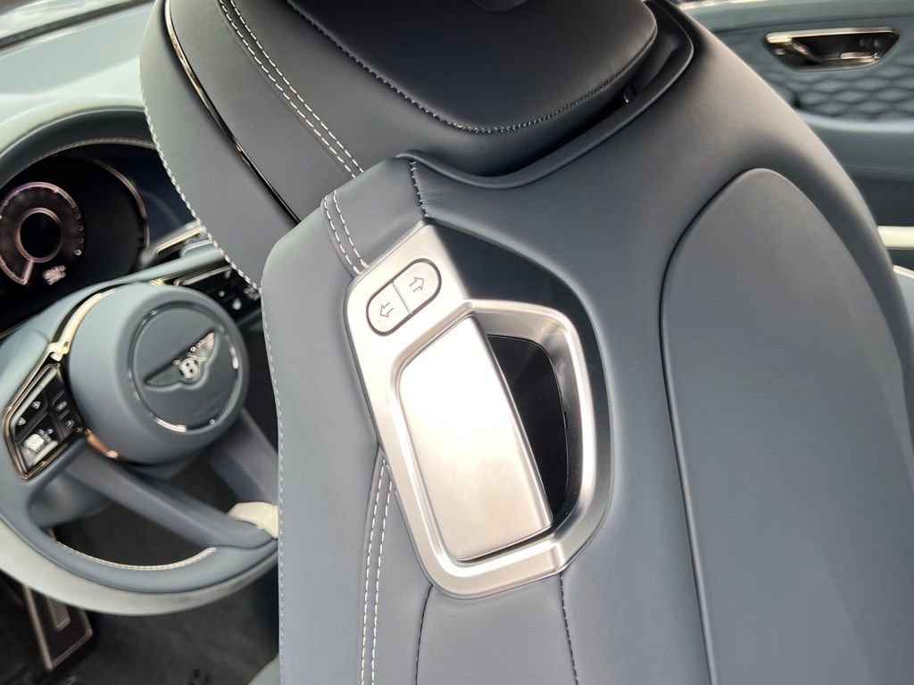 Used 2025 Bentley Continental GT Speed image 38