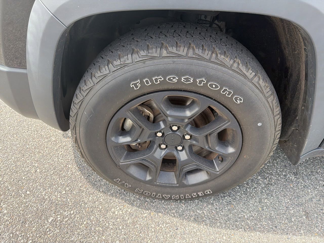 Used 2022 Jeep Cherokee Trailhawk w/ Sun, Sound & Nav Group image 11