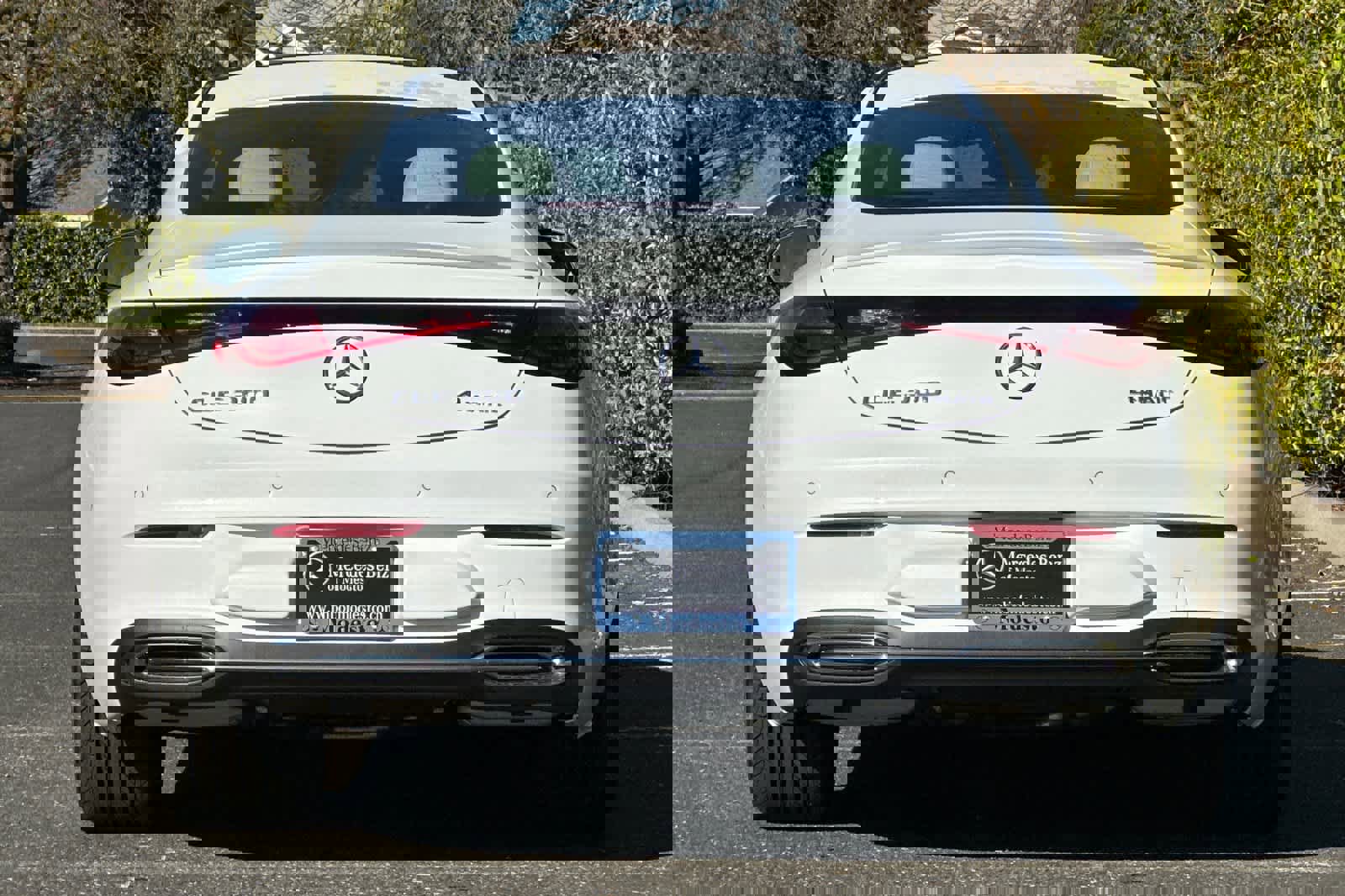 New 2026 Mercedes-Benz CLE 300 4MATIC Coupe image 4