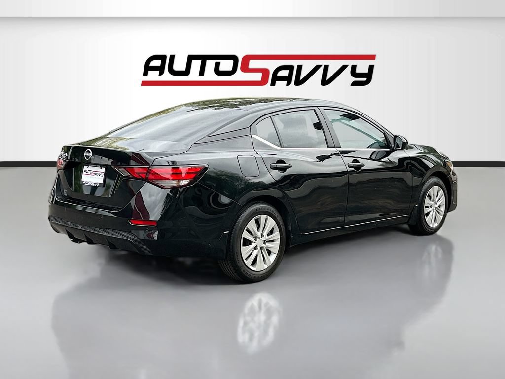 Used 2025 Nissan Sentra S FWD image 7