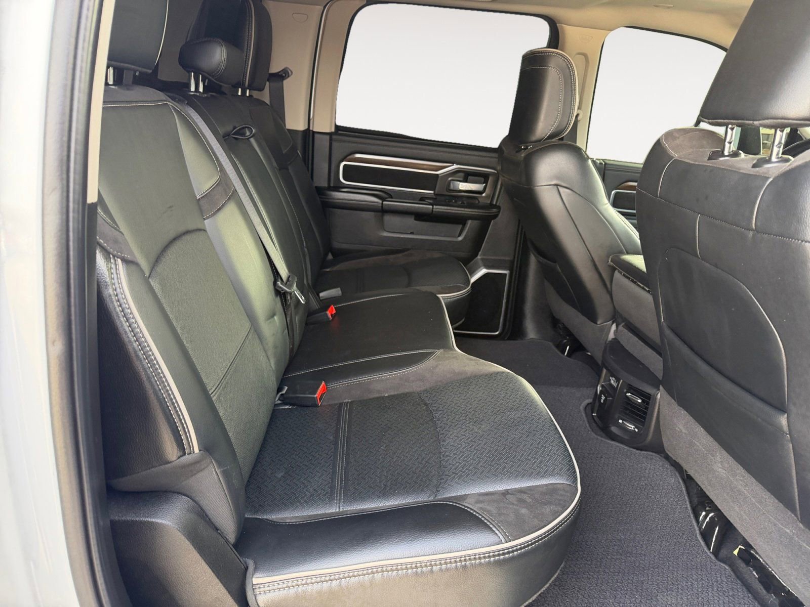 Used 2023 RAM 2500 Laramie image 13