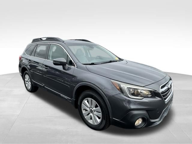 Used 2018 Subaru Outback 2.5i Premium image 11