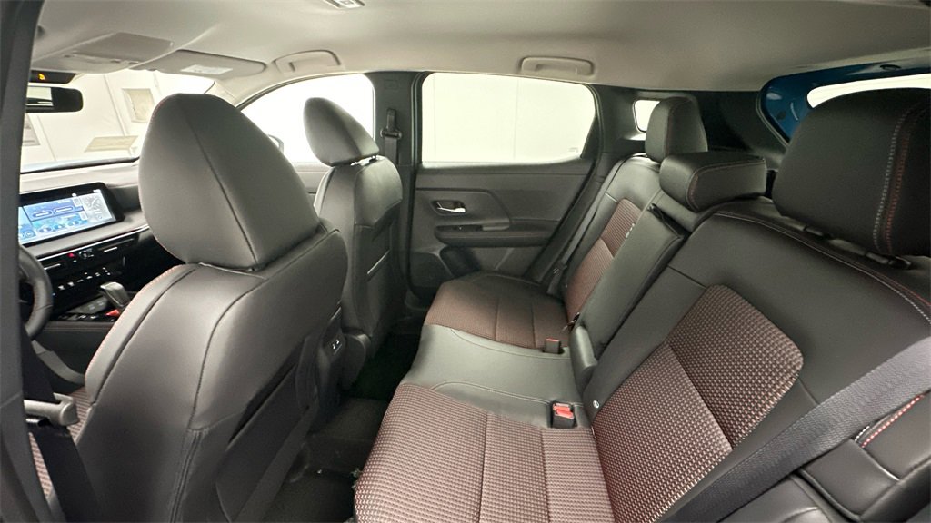 New 2025 Nissan Kicks SR w/ Interior Electronics Package image 10
