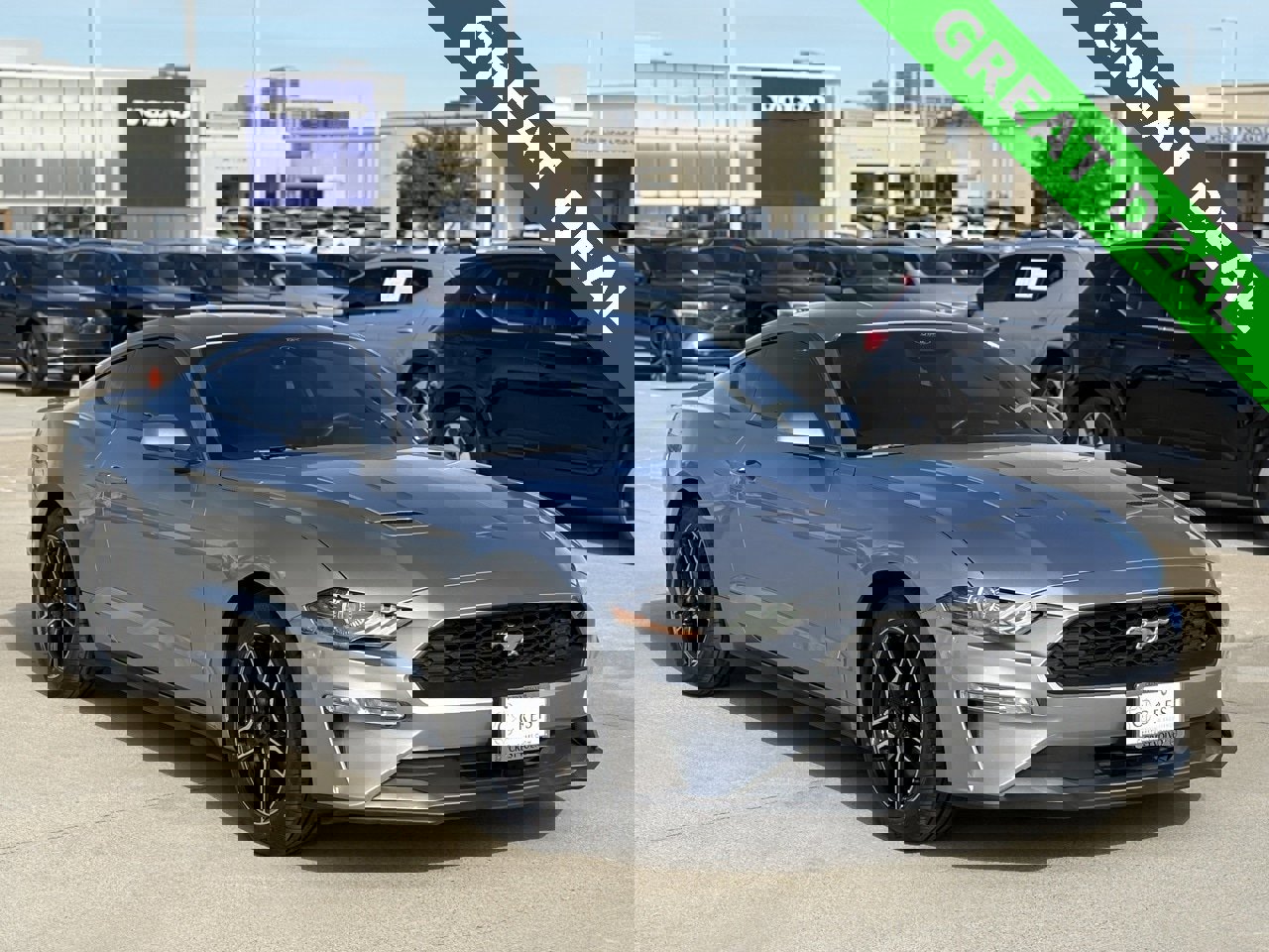 Used 2023 Ford Mustang Premium image 3