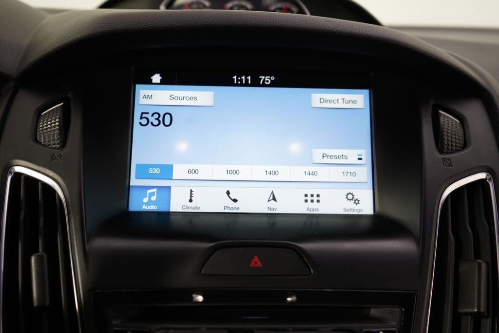 Used 2018 Ford Focus ST w/ Equipment Group 401A FWD image 29