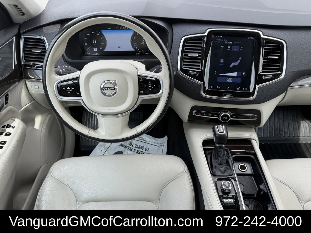 Used 2018 Volvo XC90 T5 Momentum w/ Convenience Package FWD image 11