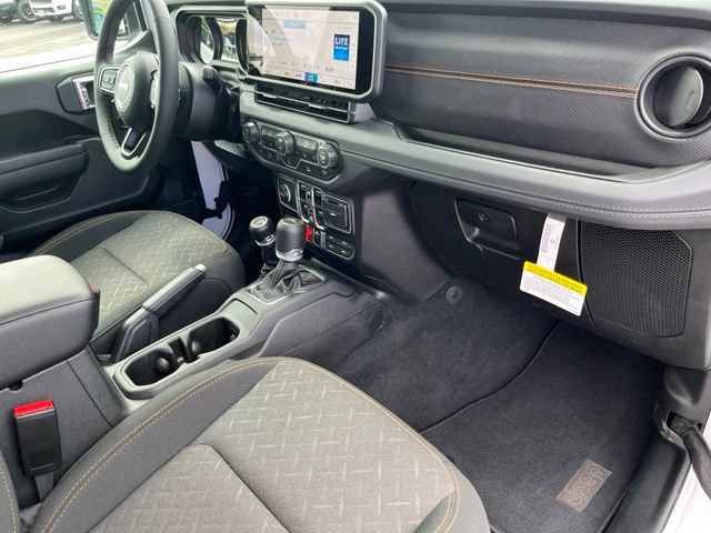 New 2026 Jeep Gladiator Mojave AWD/4WD image 25