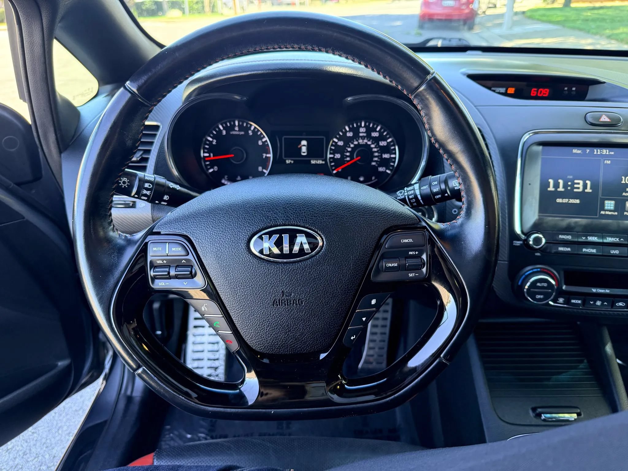 Used 2017 Kia Forte SX FWD image 20