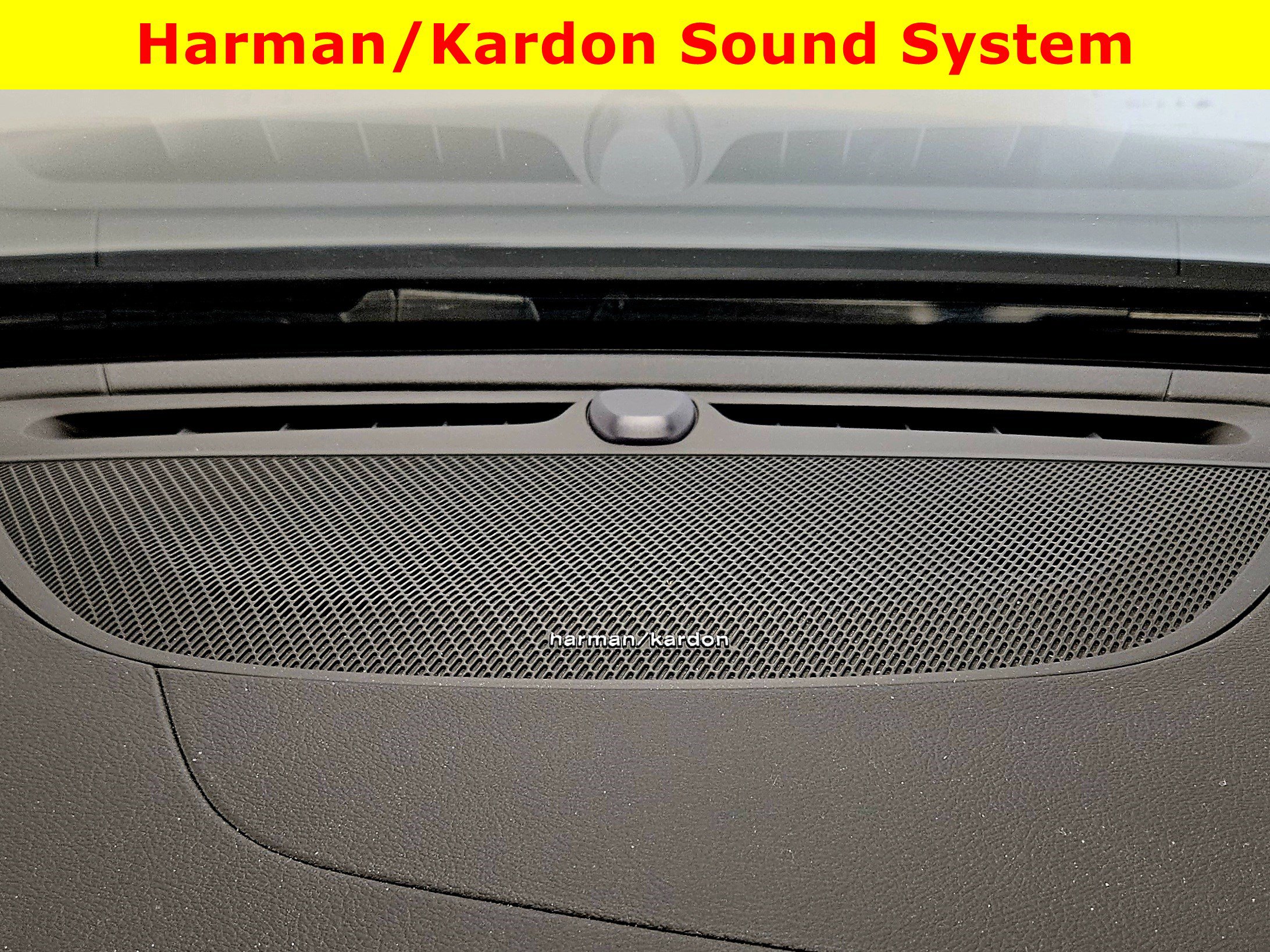 Used 2023 Volvo S60 B5 Ultimate w/ Climate Package image 28