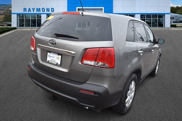 Used 2012 Kia Sorento LX image 3