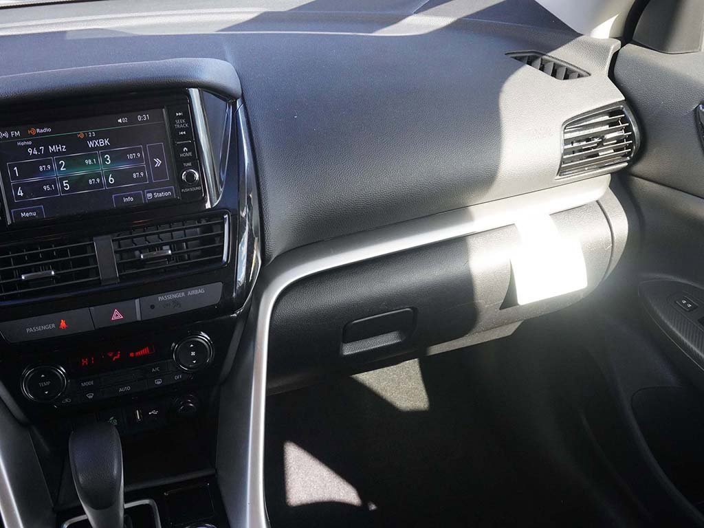 Used 2024 Mitsubishi Eclipse Cross ES image 25