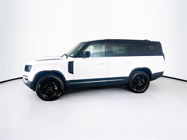 Used 2025 Land Rover Defender 130 S image 8