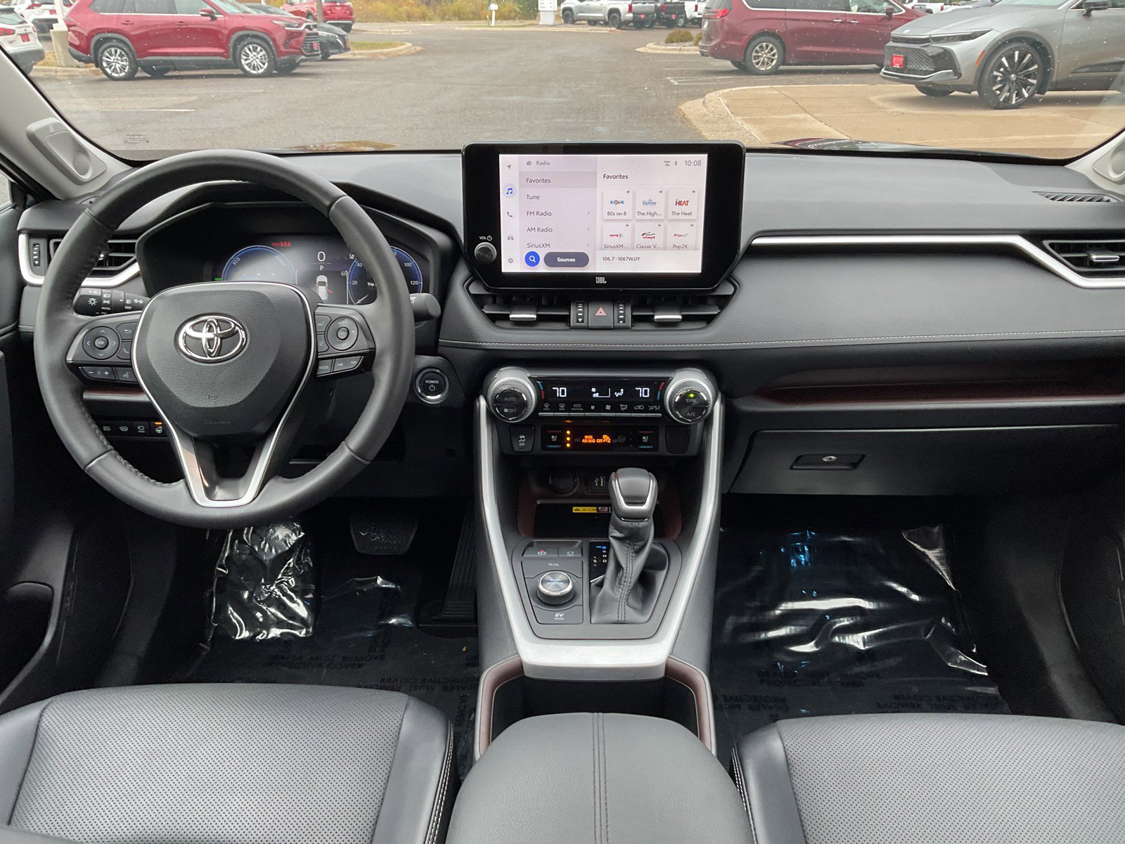 Used 2023 Toyota RAV4 Limited image 18