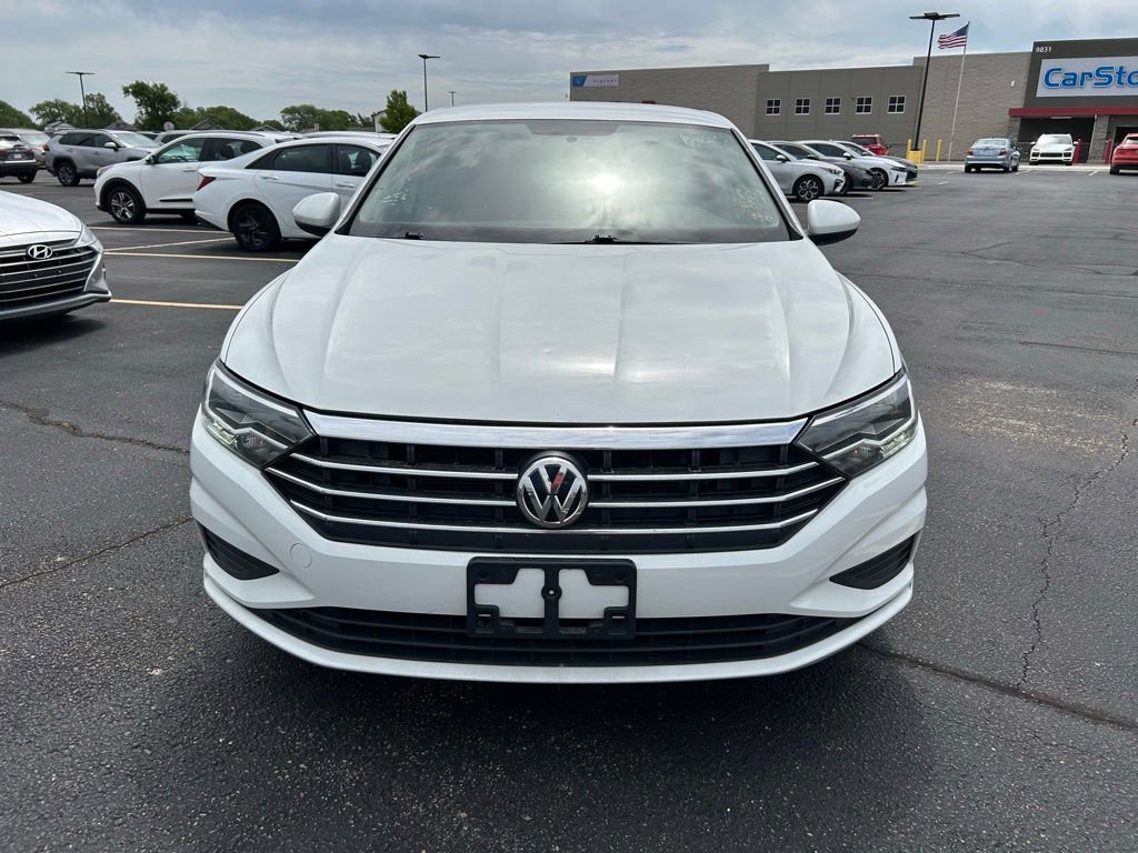 Used 2019 Volkswagen Jetta R-Line FWD image 4
