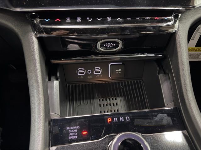 New 2026 Jeep Grand Cherokee Altitude AWD/4WD image 19