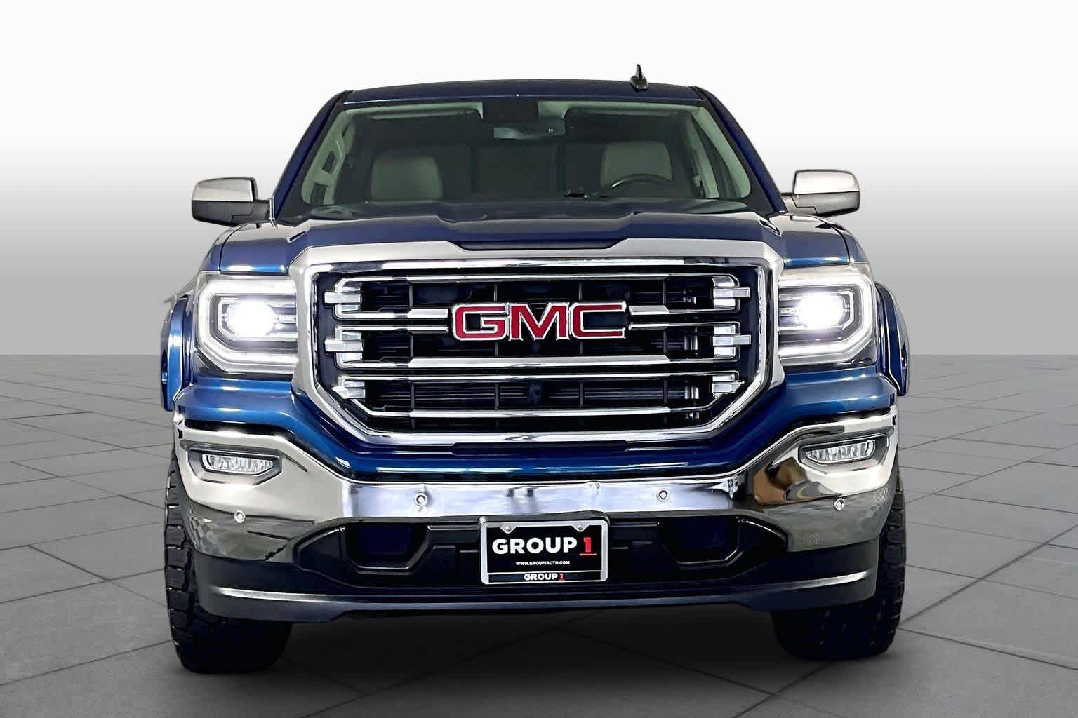Used 2018 GMC Sierra 1500 SLT w/ Enhanced Driver Alert Package RWD image 4