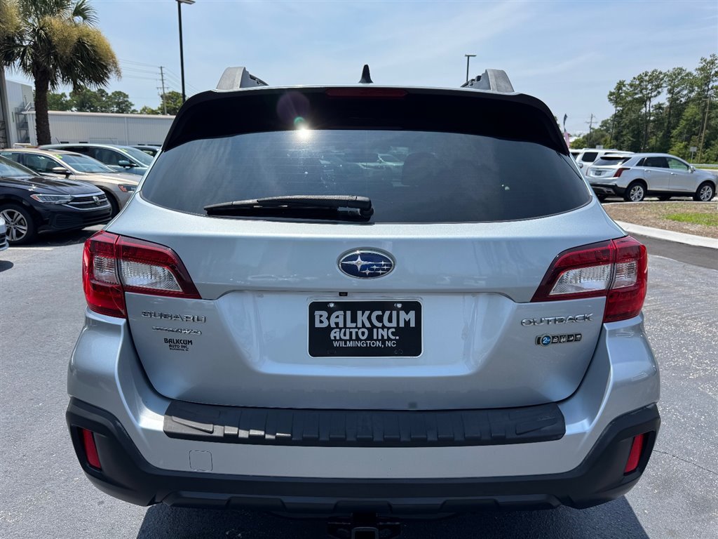 Used 2019 Subaru Outback 2.5i Premium AWD/4WD image 7