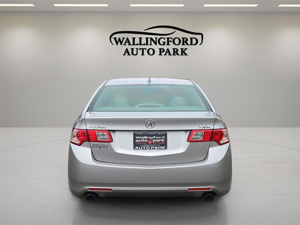 Used 2010 Acura TSX Sedan image 5