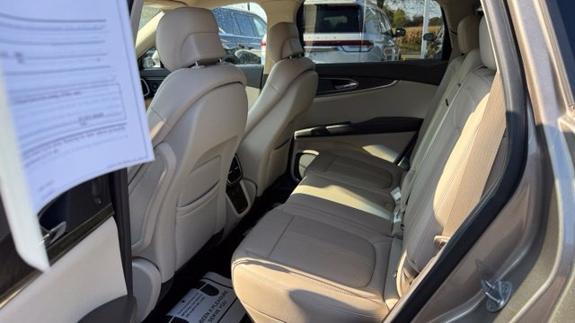 Used 2019 Lincoln Nautilus Reserve AWD/4WD image 17