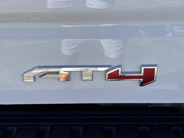 Used 2024 GMC Sierra 1500 AT4 w/ Technology Package image 21