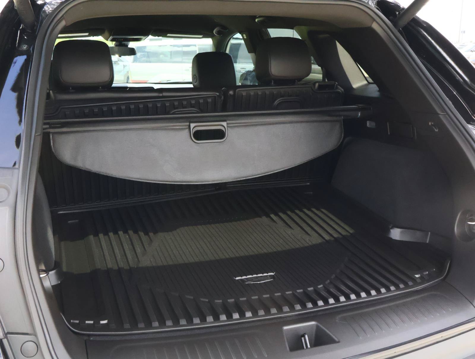 Used 2025 Cadillac XT5 Luxury w/ LPO, Floor Liner Package FWD image 25
