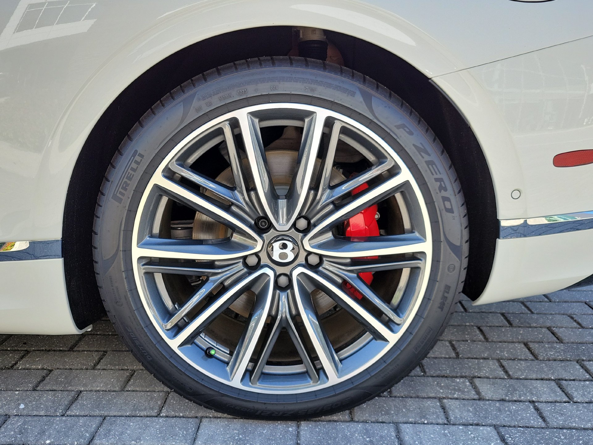 New 2026 Bentley Continental GT AWD/4WD image 8