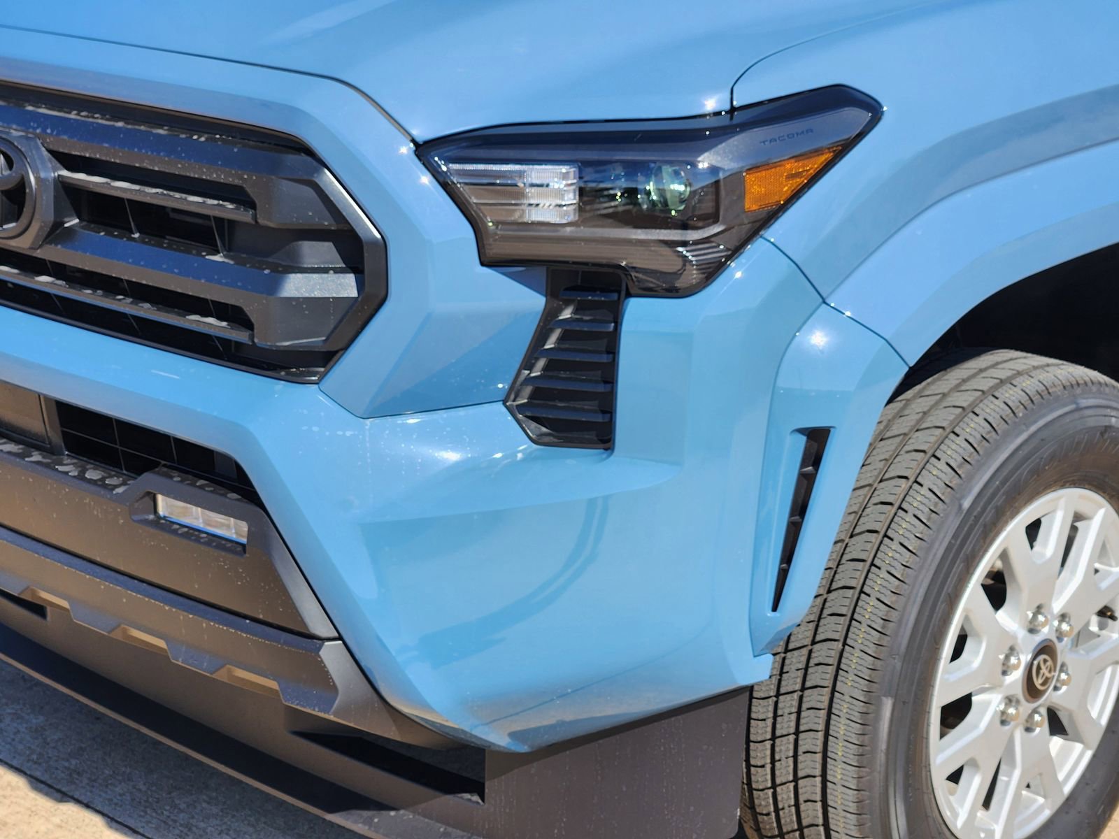 New 2026 Toyota Tacoma SR5 image 8