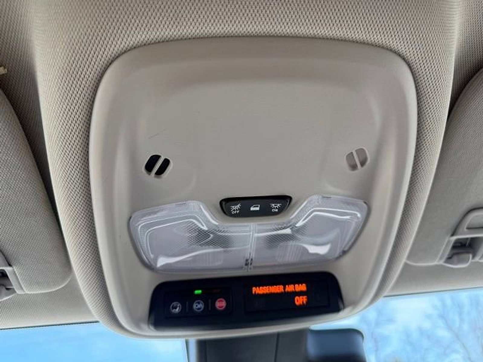 Used 2023 Buick Encore GX Select image 18