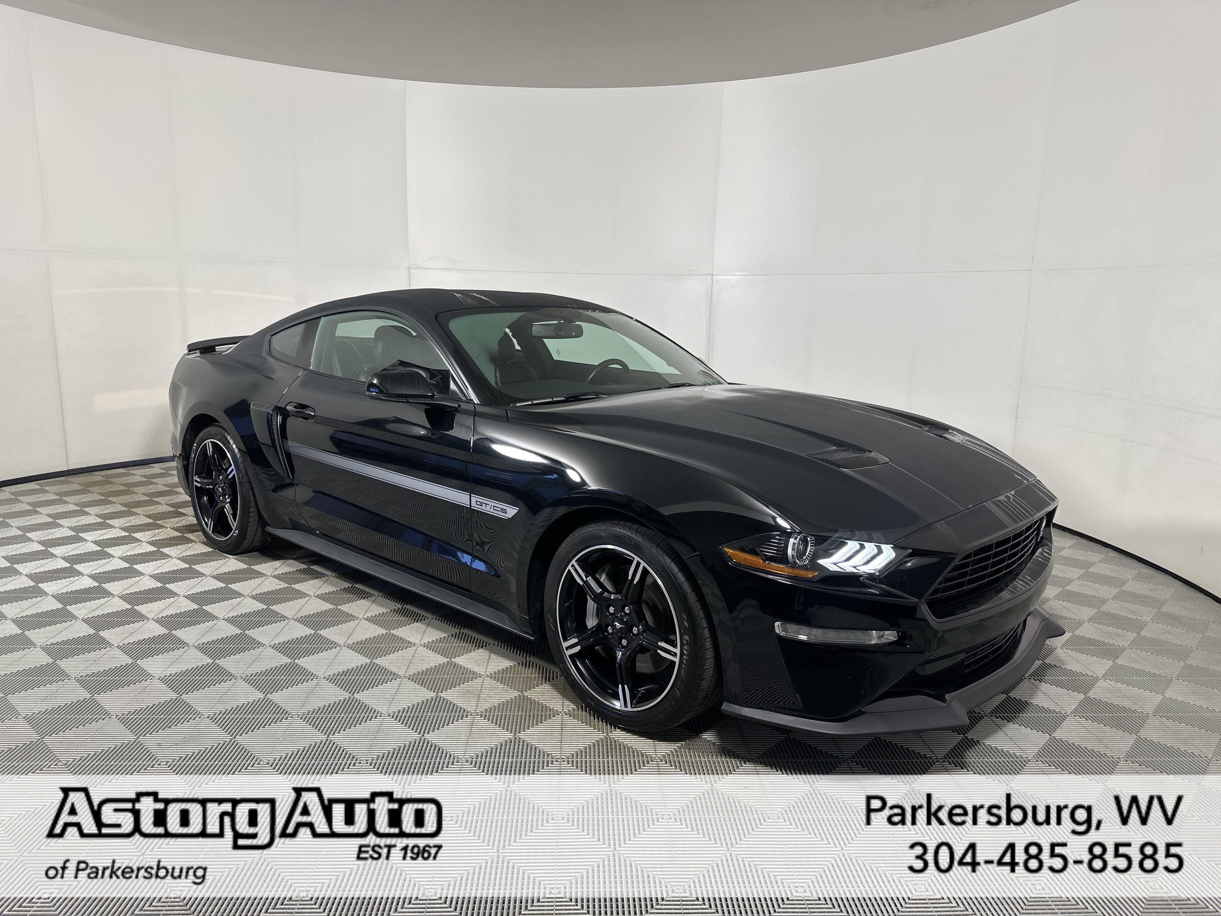 Used 2019 Ford Mustang GT Premium w/ Equipment Group 401A image 1