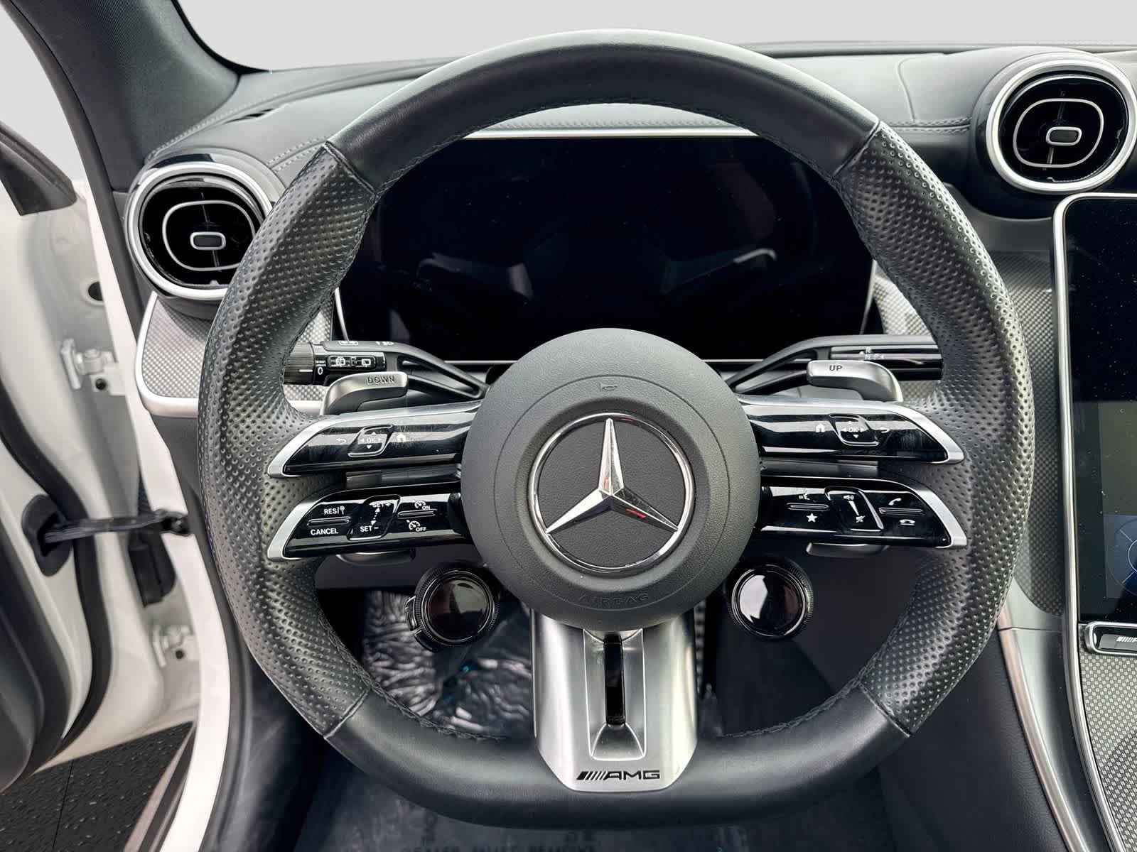 Used 2025 Mercedes-Benz GLC 43 AMG 4MATIC image 29