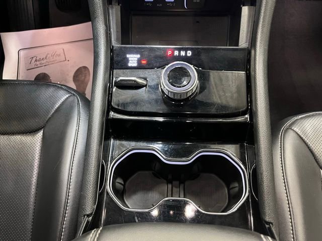 Used 2023 Jeep Grand Cherokee Limited w/ Luxury Tech Group II image 18