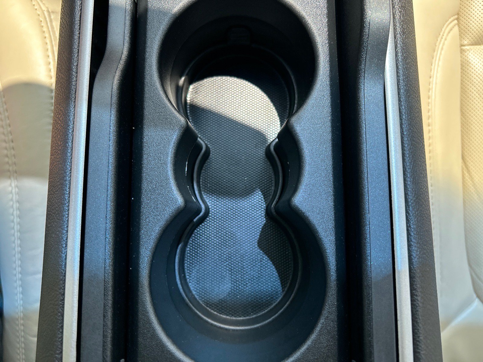 Used 2013 Lincoln MKZ AWD image 28