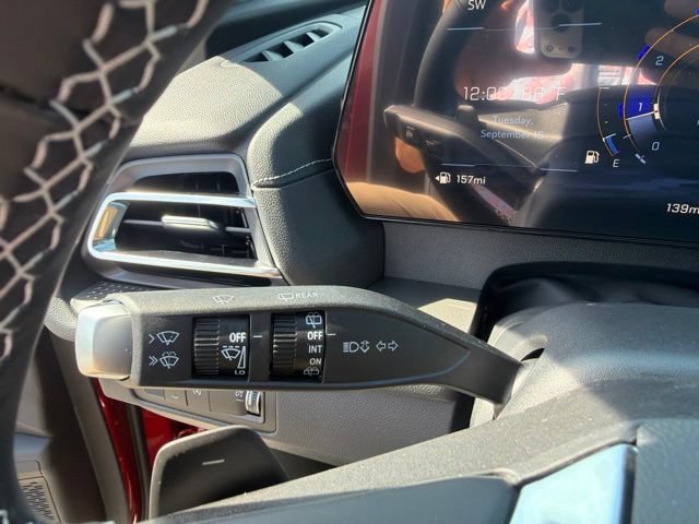 New 2027 Chevrolet Traverse LT w/ Driver Confidence Package FWD image 19