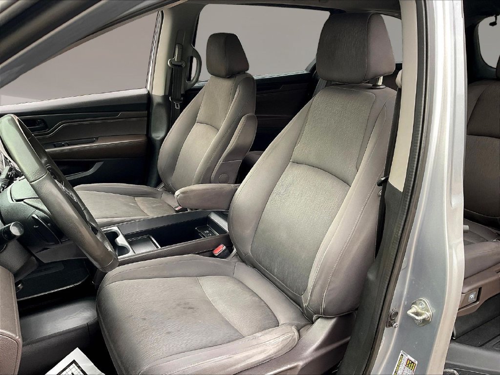 Used 2018 Honda Odyssey LX image 20