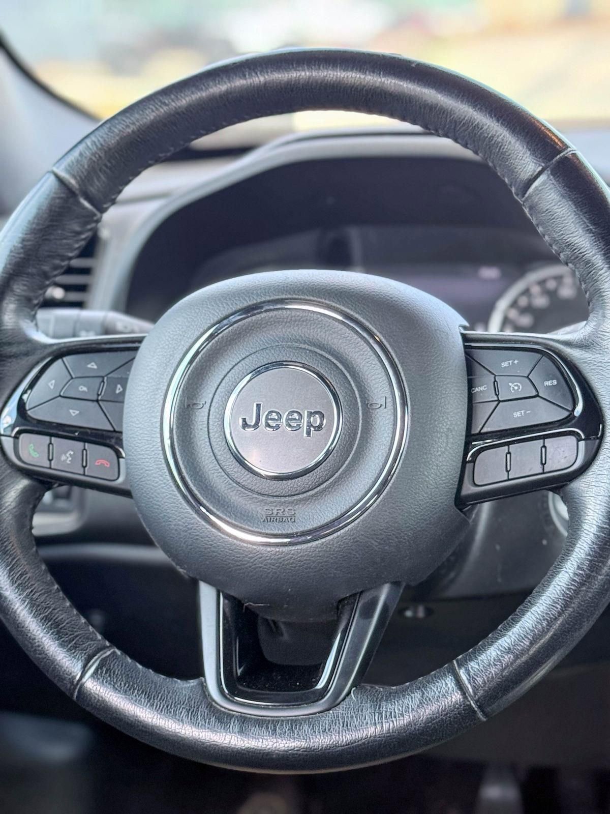 Used 2022 Jeep Renegade Altitude w/ Convenience Group image 18