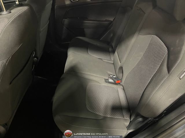 Used 2025 Kia Sportage LX image 18