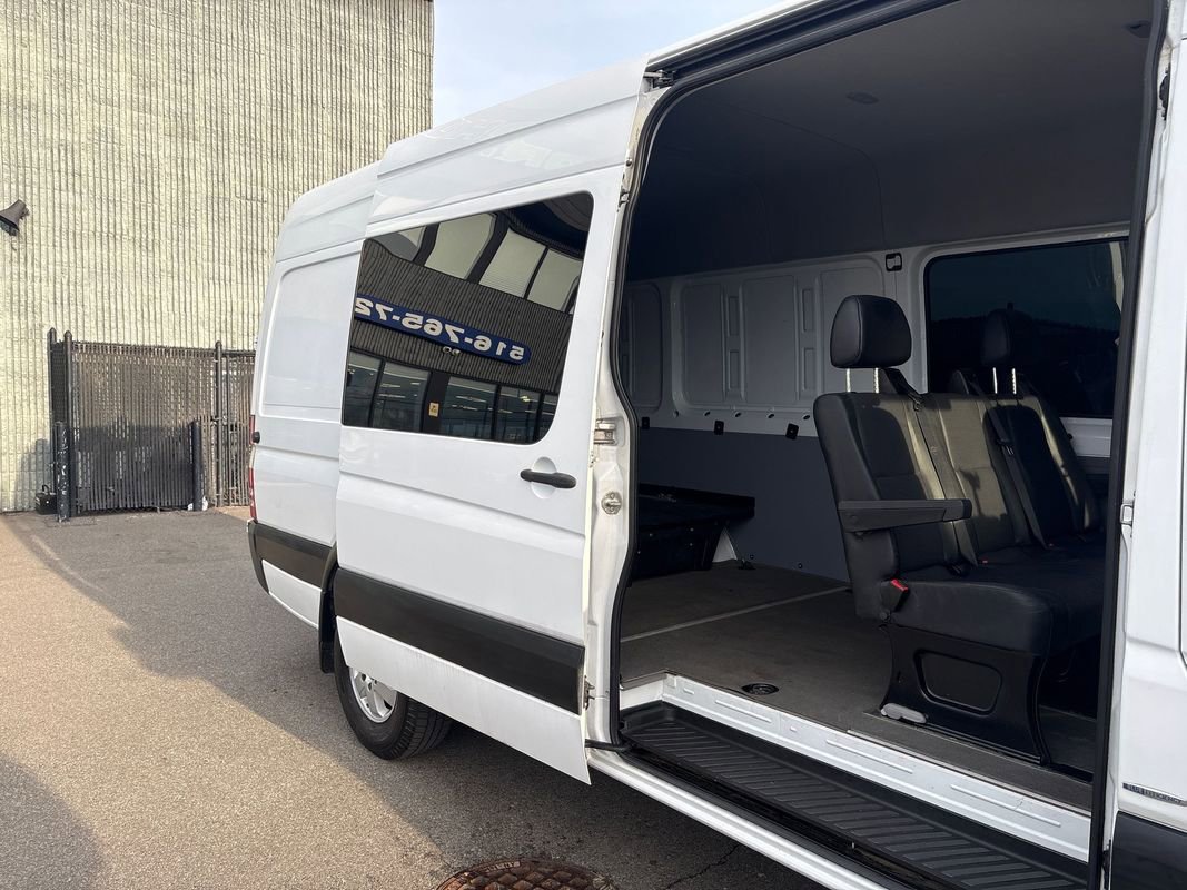 Used 2015 Mercedes-Benz Sprinter 2500 image 16