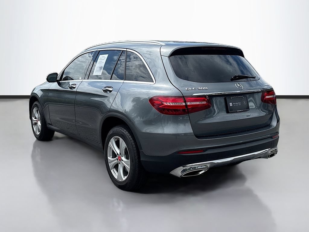 Used 2018 Mercedes-Benz GLC 300 4MATIC w/ Premium Package image 5