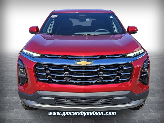 New 2026 Chevrolet Equinox LT image 2