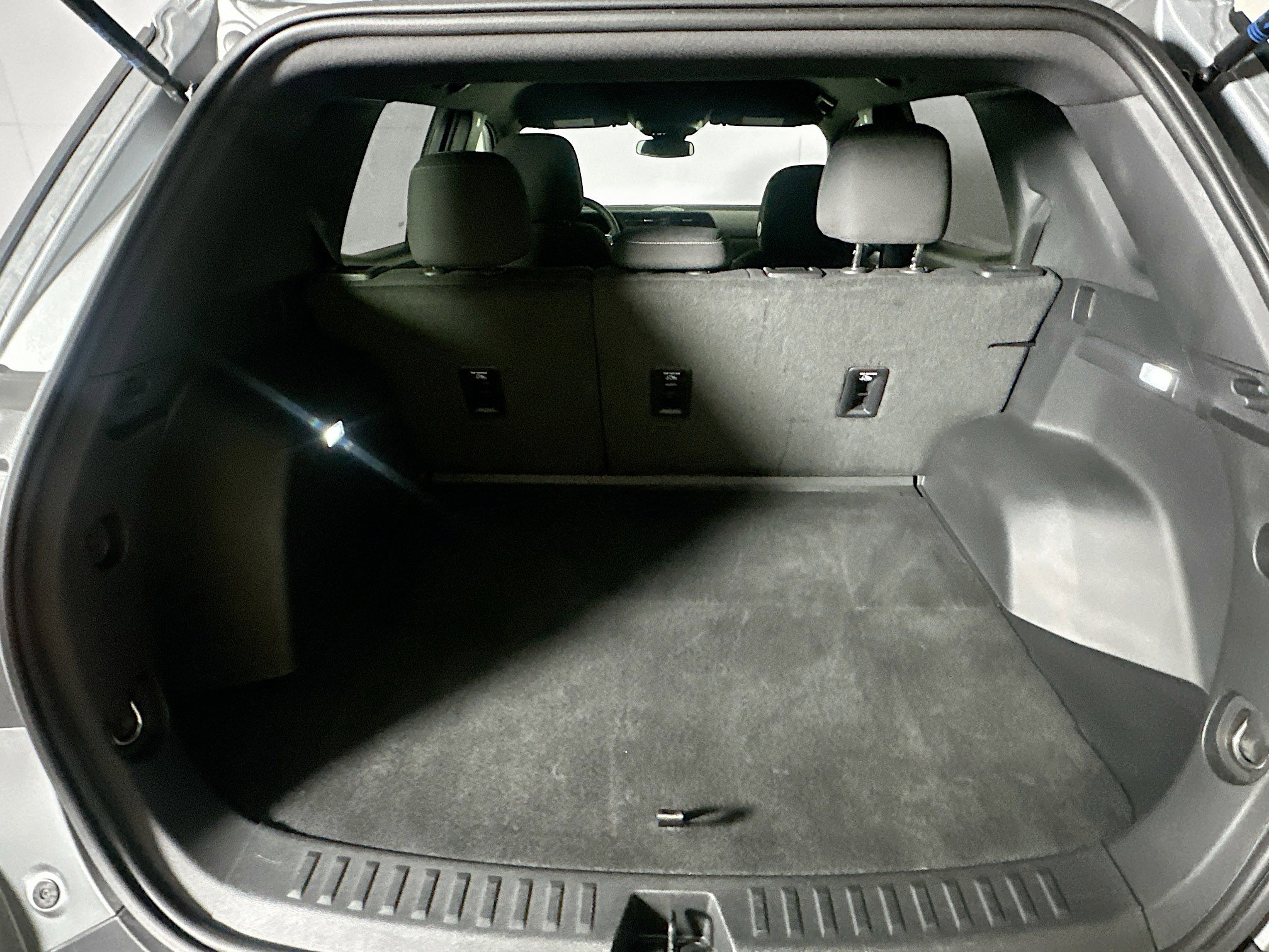 Used 2025 GMC Terrain Elevation image 27