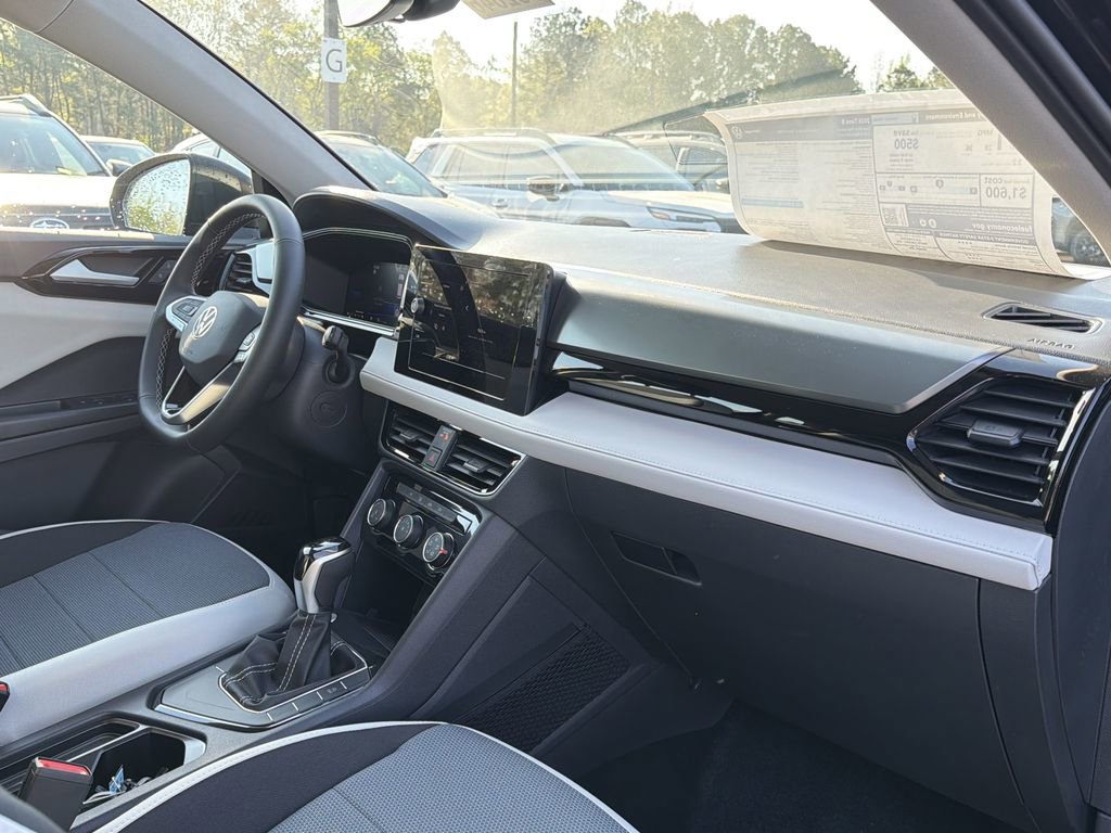 New 2026 Volkswagen Taos S image 18