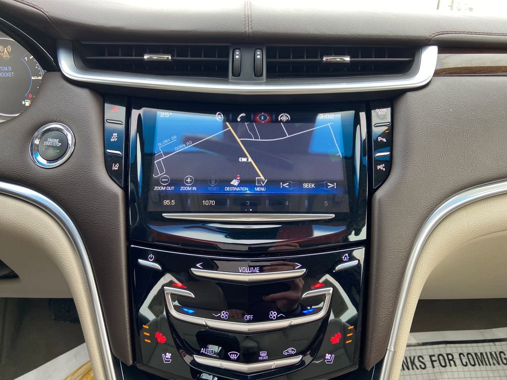 Used 2014 Cadillac XTS Premium image 30