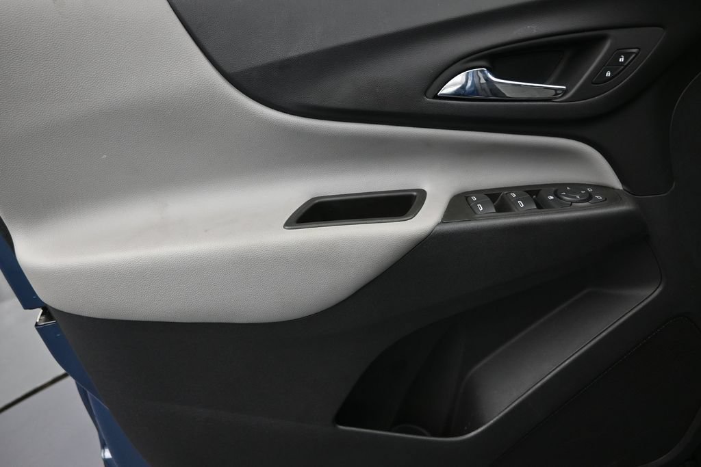 Used 2024 Chevrolet Equinox LS FWD image 11