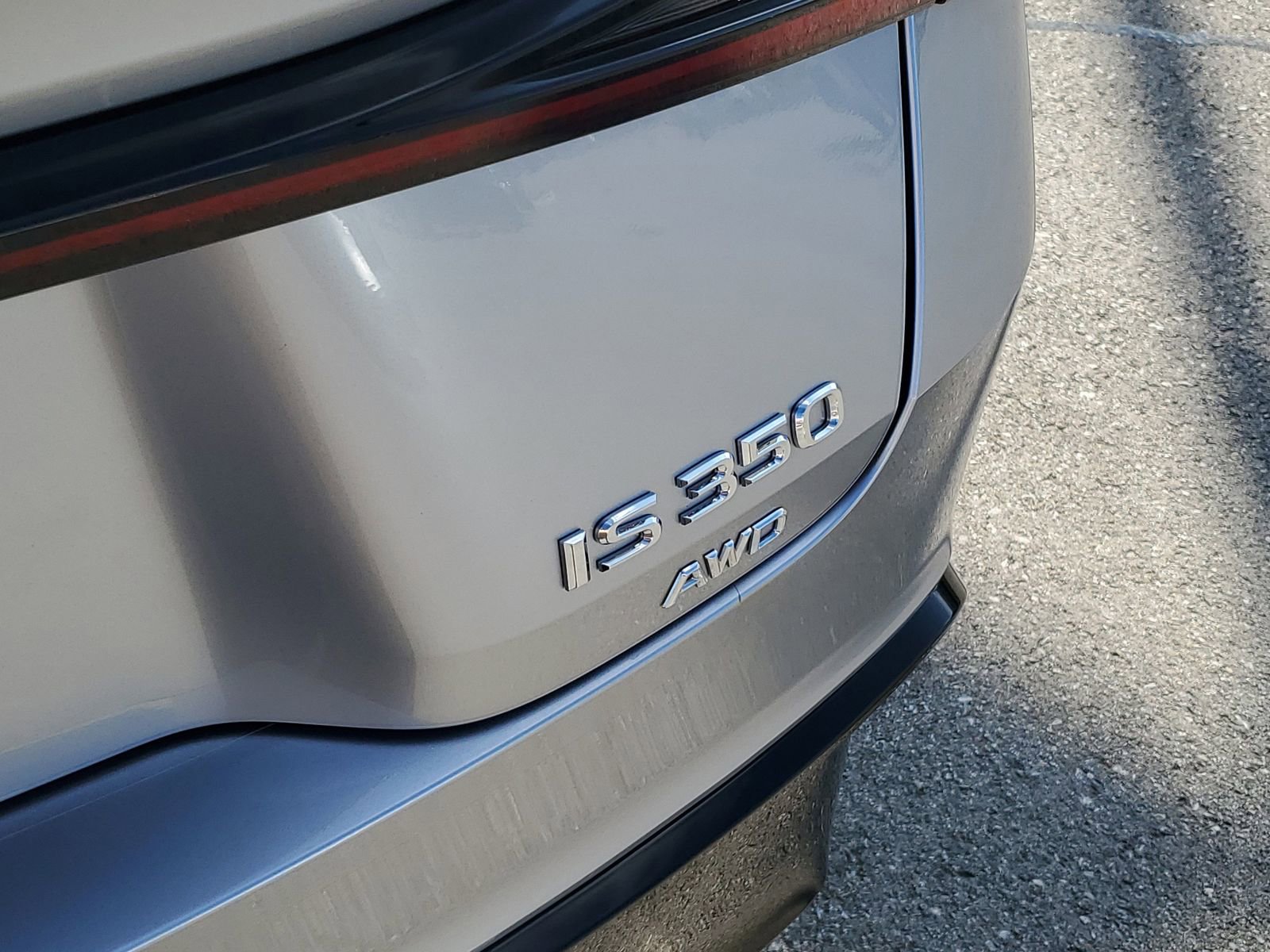 Used 2025 Lexus IS 350 F Sport w/ Navigation Package image 7