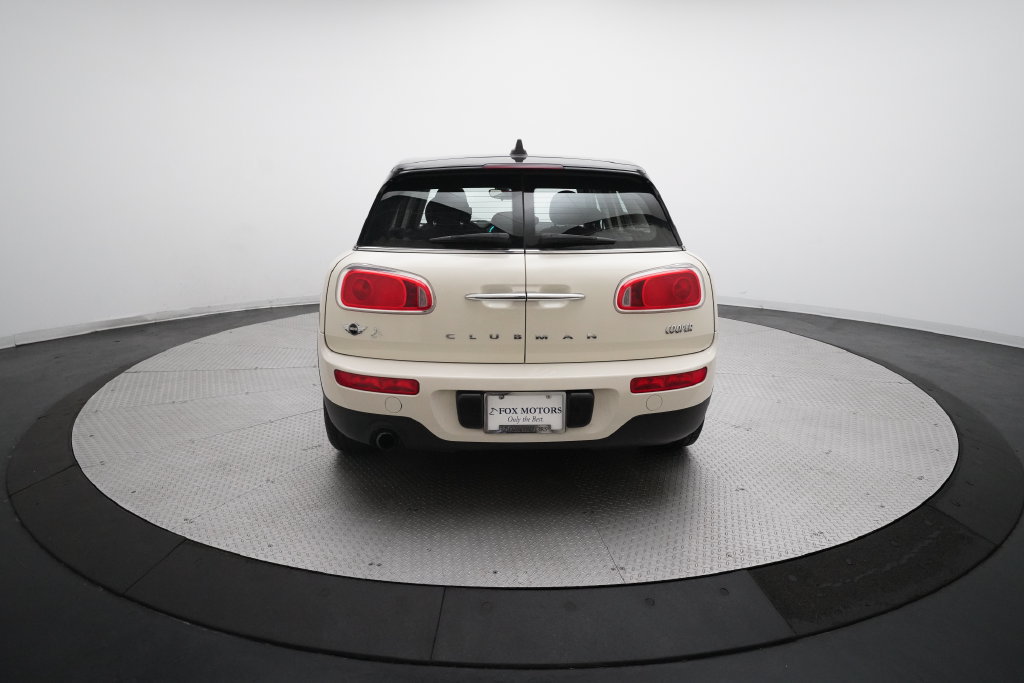 Used 2016 MINI Cooper Clubman FWD image 24