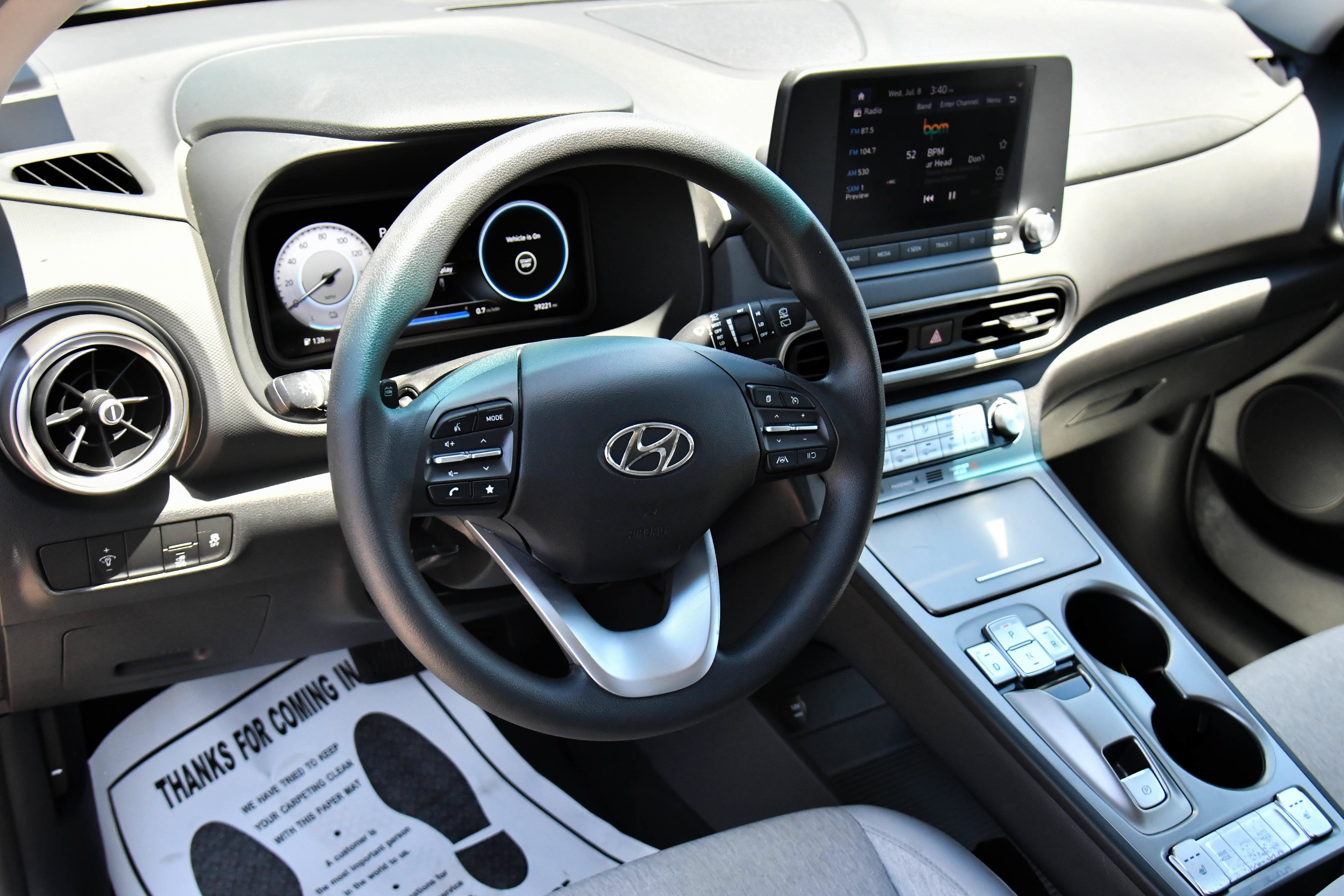 Used 2023 Hyundai Kona SE w/ Cargo Package FWD image 16
