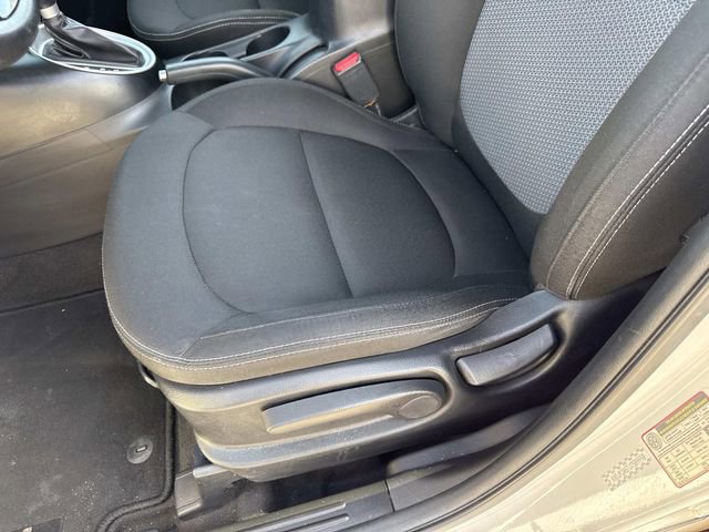 Used 2018 Kia Soul + image 14