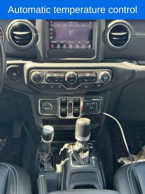 Used 2021 Jeep Gladiator Overland w/ LED Lighting Group AWD/4WD image 21